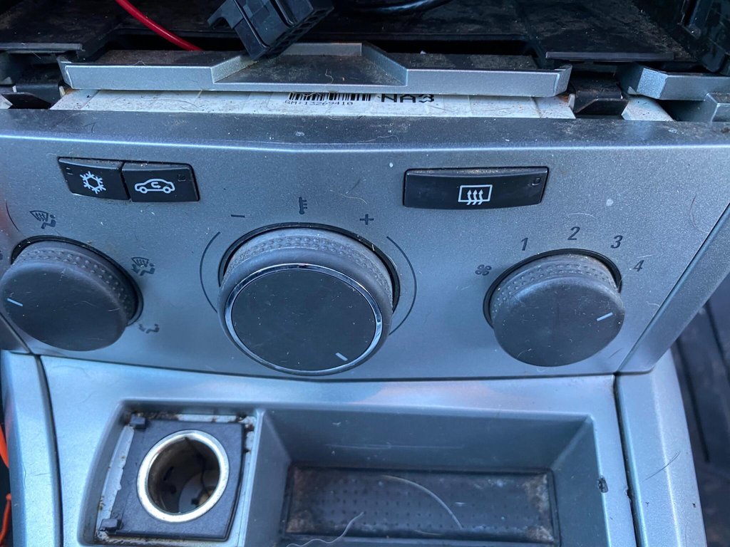 Used Vauxhall Astra Van 2008 for sale - 76698796: Photo 31