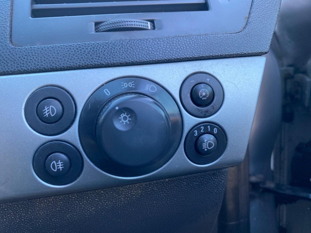 Used Vauxhall Astra Van 2008 for sale - 76698796: Photo 36