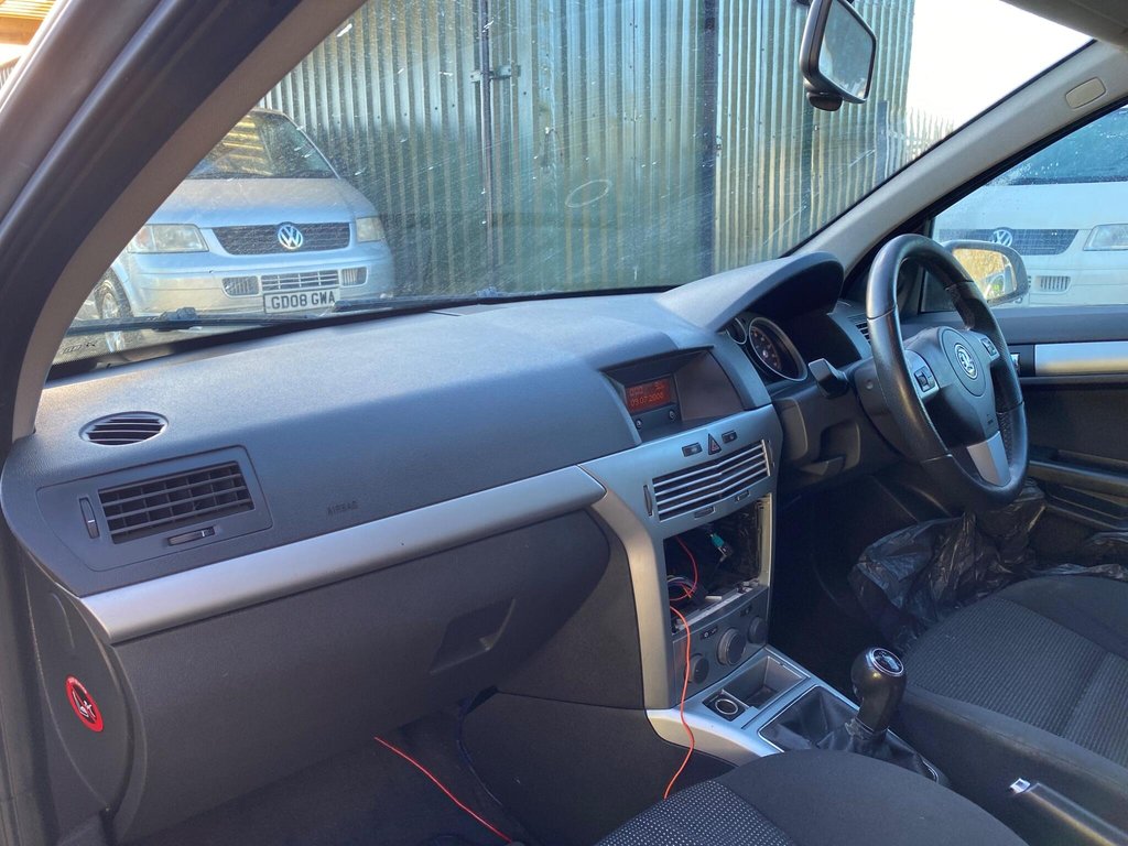 Used Vauxhall Astra Van 2008 for sale - 76698796: Photo 44