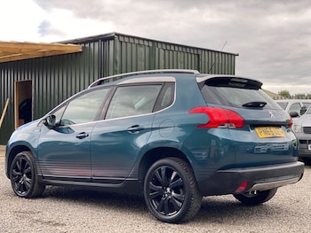 Used Peugeot 2008 2015 for sale - 76048371: Photo 4