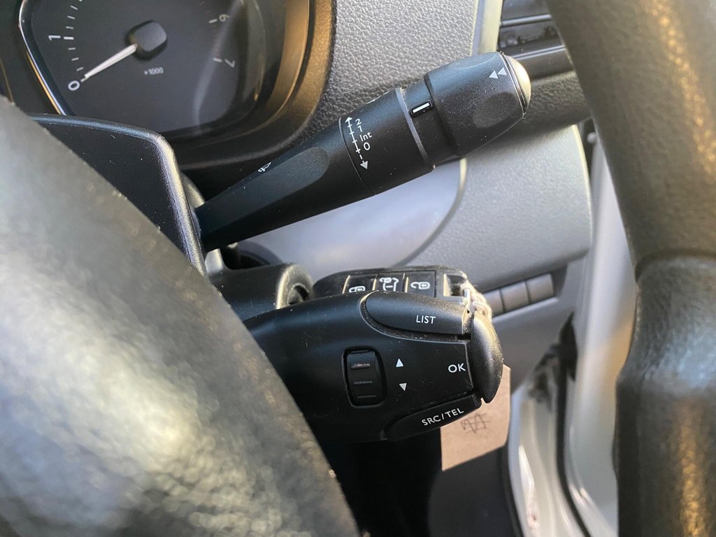 Used Peugeot Expert 2018 for sale - 77436405: Photo 38