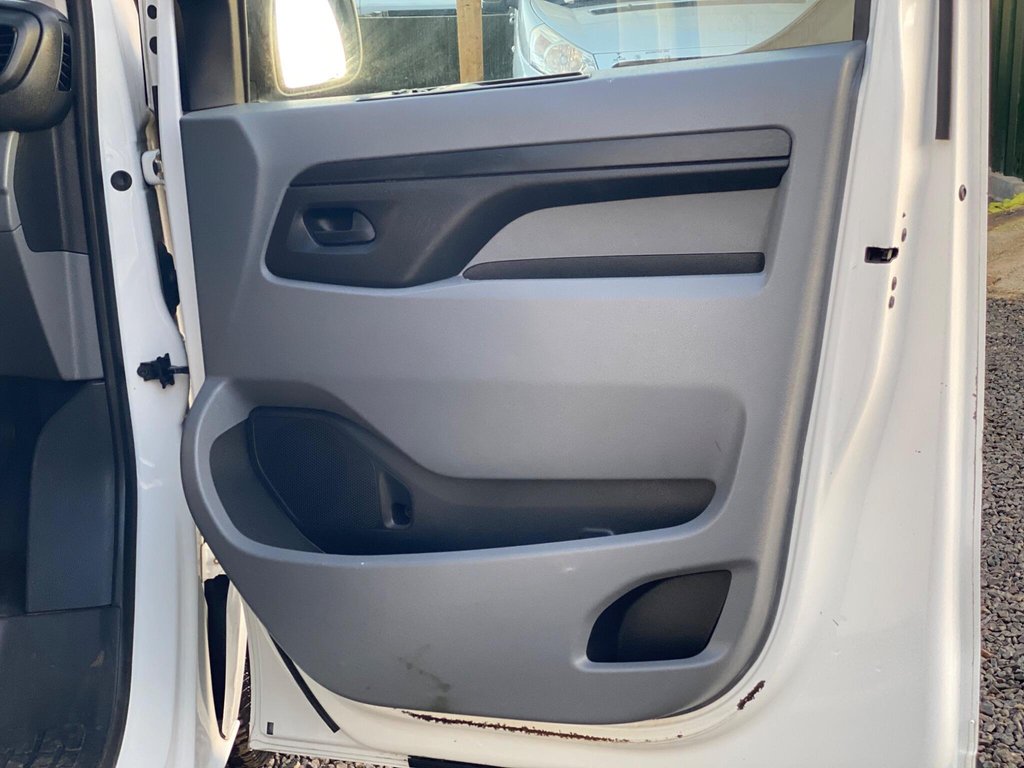 Used Peugeot Expert 2018 for sale - 77436405: Photo 43