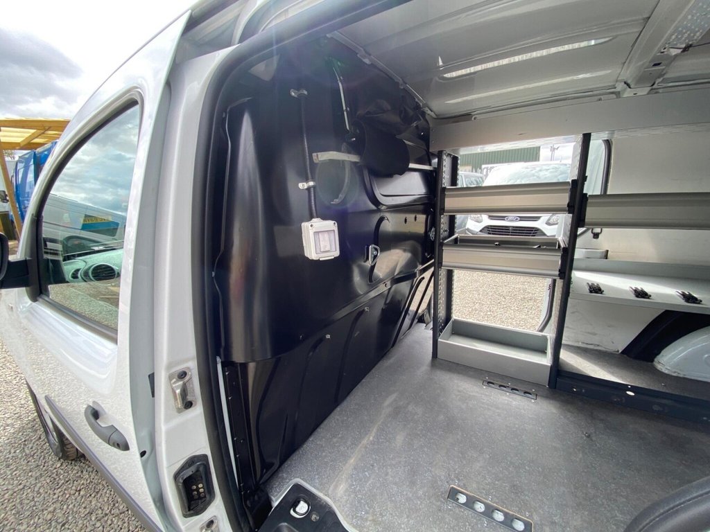Used Renault Kangoo Maxi 2019 for sale - 76035088: Photo 42