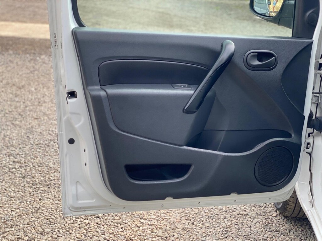 Used Renault Kangoo Maxi 2019 for sale - 76035088: Photo 46