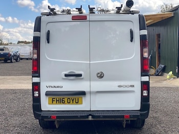Used Vauxhall Vivaro 2016 for sale - 79612403: Photo