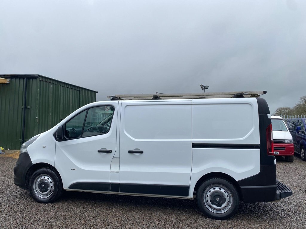 Used Vauxhall Vivaro 2016 for sale - 77399758: Photo 28