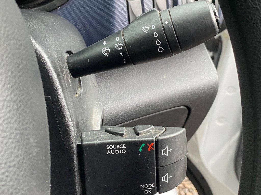 Used Vauxhall Vivaro 2016 for sale - 77399758: Photo 46