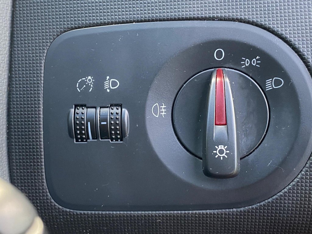 Used SEAT Ibiza 2010 for sale - 77231989: Photo 38