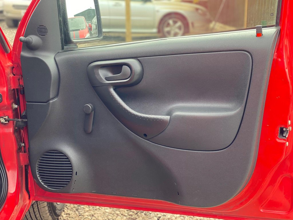 Used Vauxhall Combo 2010 for sale - 77981526: Photo 34