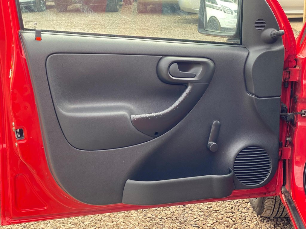 Used Vauxhall Combo 2010 for sale - 77981526: Photo 40