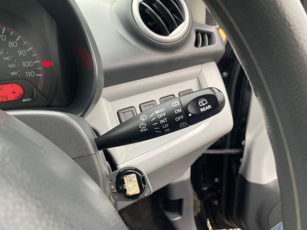 Used Nissan Pixo 2010 for sale - 77280700: Photo 34