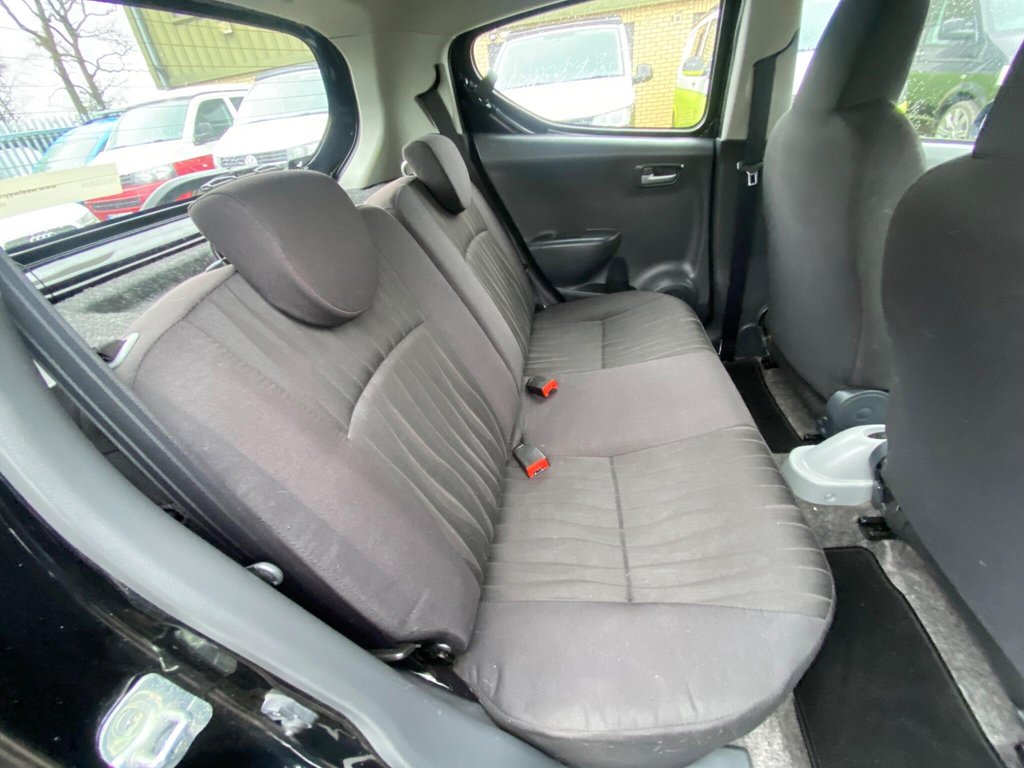 Used Nissan Pixo 2010 for sale - 77280700: Photo 39