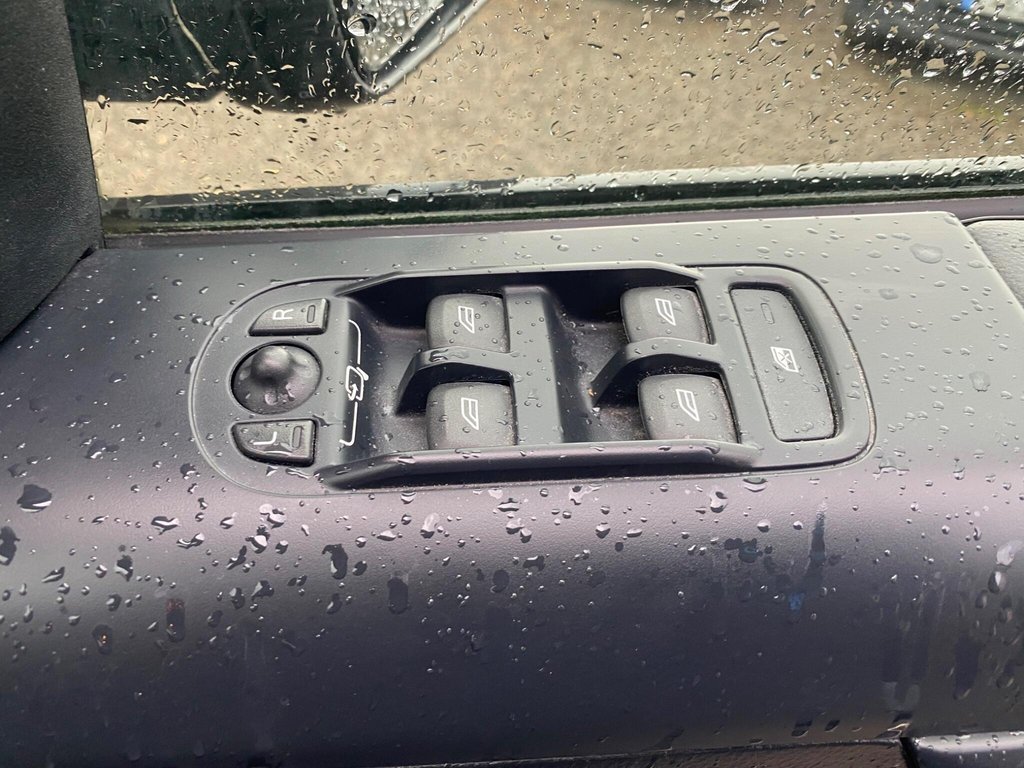 Used Land Rover Freelander 2011 for sale - 77572007: Photo 40