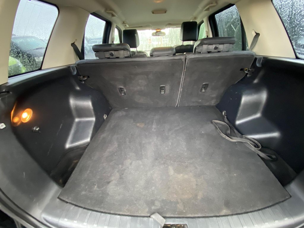 Used Land Rover Freelander 2011 for sale - 77572007: Photo 46