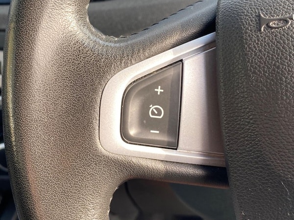 Used Renault Scenic 2012 for sale - 76048701: Photo 38