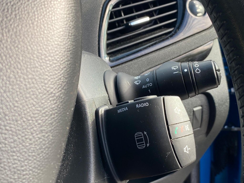 Used Renault Scenic 2012 for sale - 76048701: Photo 41