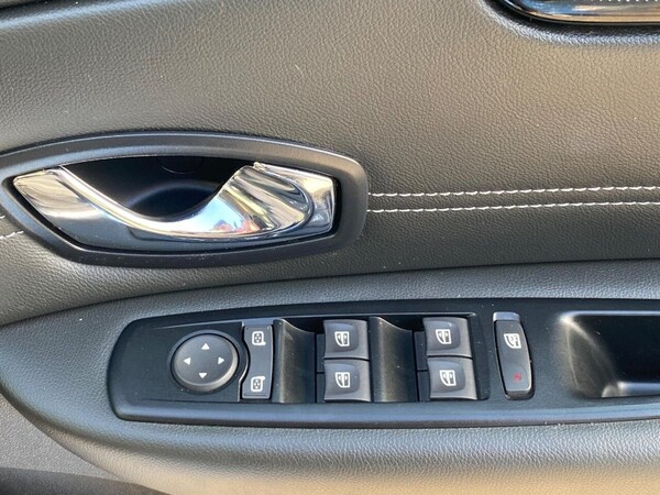 Used Renault Scenic 2012 for sale - 76048701: Photo 43