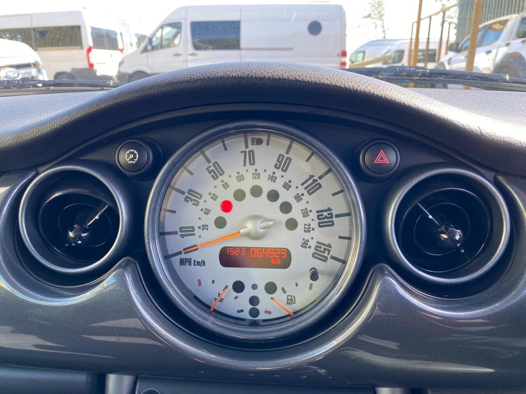 Used MINI Hatch 2005 for sale - 76168508: Photo 27