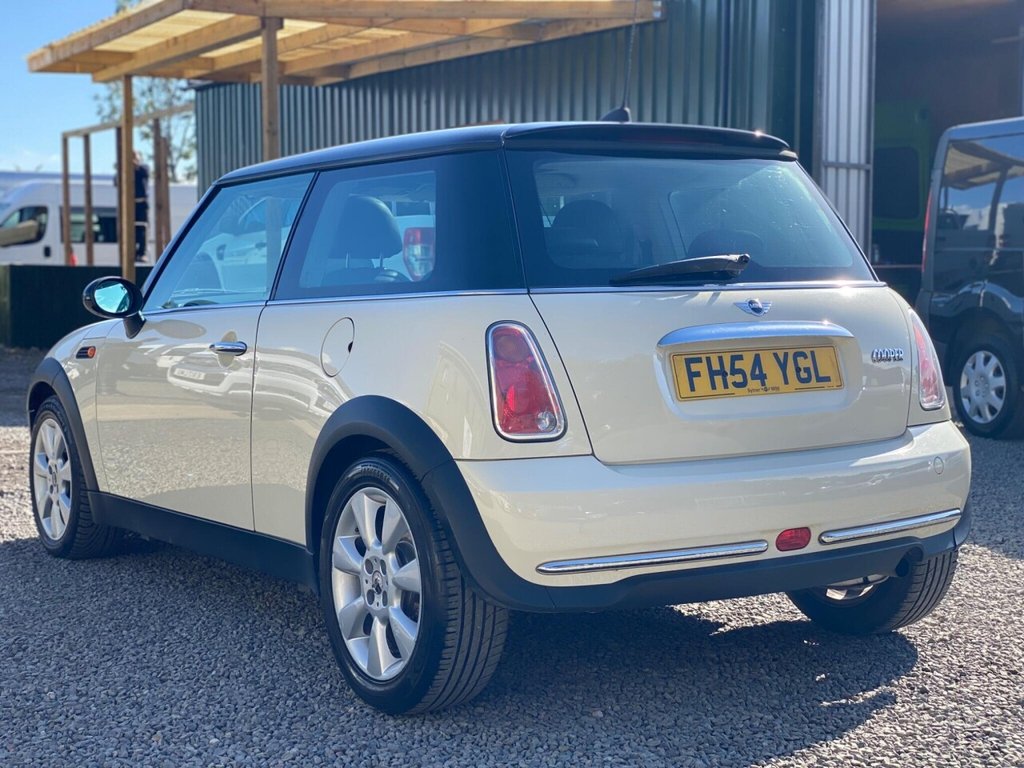 Used MINI Hatch 2005 for sale - 76168508: Photo 4
