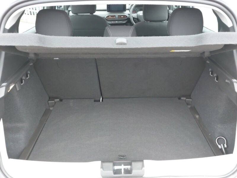 Used Dacia Sandero Stepway 2023 for sale - 78112984: Photo 8