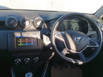 Used Dacia Duster 2019 for sale - 76506789: Photo