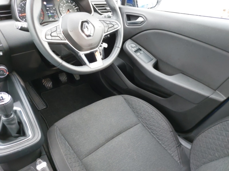 Used Renault Clio 2021 for sale - 77908013: Photo 11