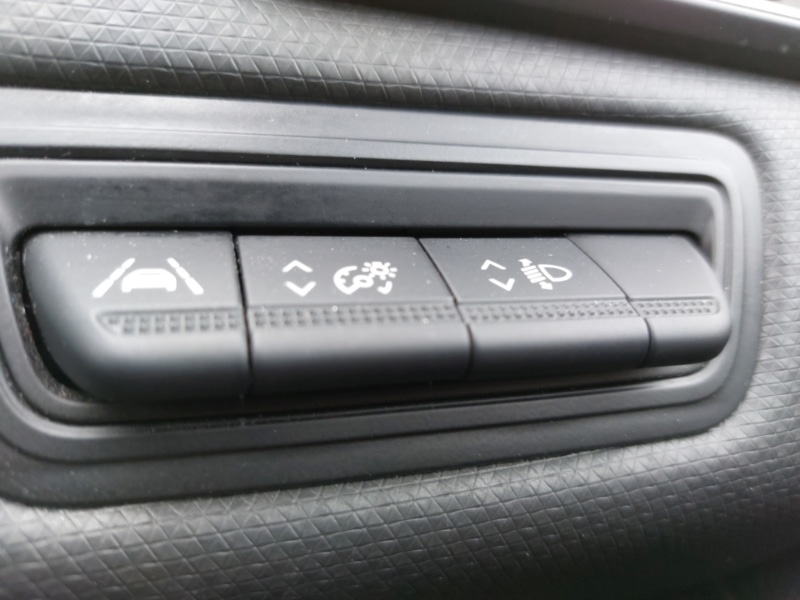 Used Renault Clio 2021 for sale - 77908013: Photo 16