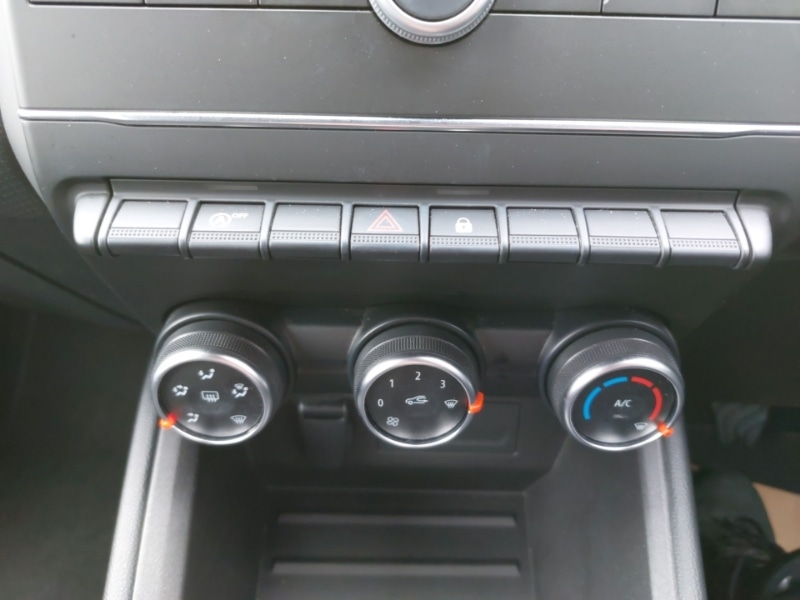 Used Renault Clio 2021 for sale - 77908013: Photo 17