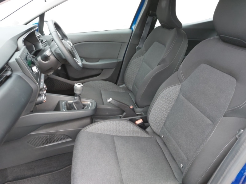 Used Renault Clio 2021 for sale - 77908013: Photo 5