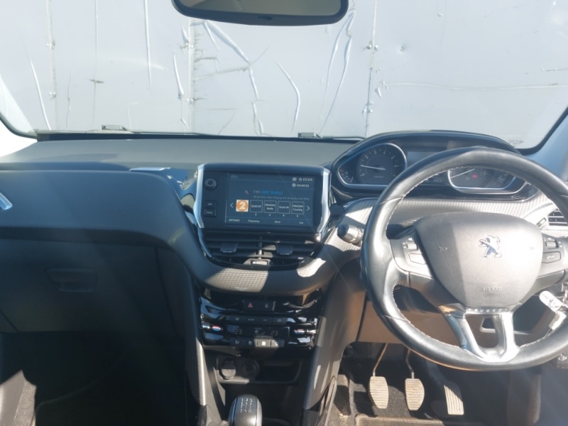 Used Peugeot 2008 2019 for sale - 77964059: Photo 2