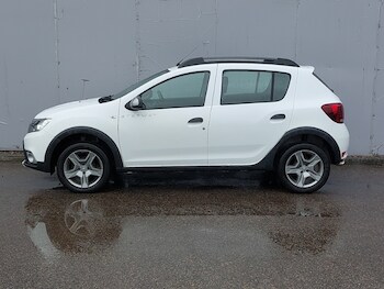 Used Dacia Sandero Stepway 2020 for sale - 78238476: Photo