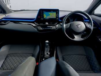 Used Toyota C-HR 2020 for sale - 74128354: Photo