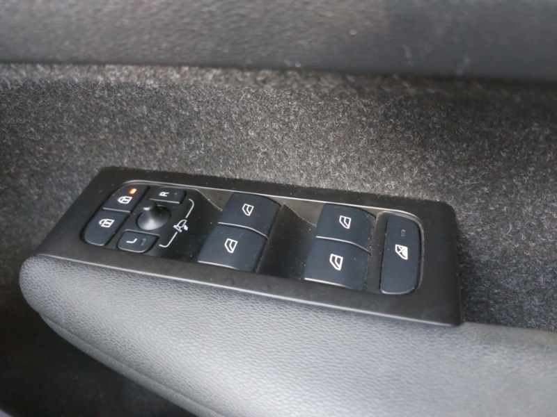 Used Volvo XC40 2021 for sale - 76925254: Photo 19