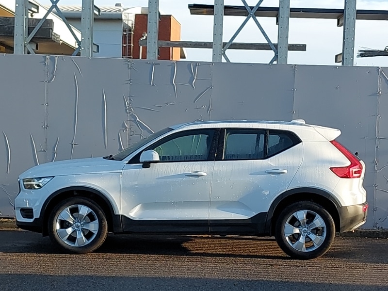Used Volvo XC40 2021 for sale - 76925254: Photo 4