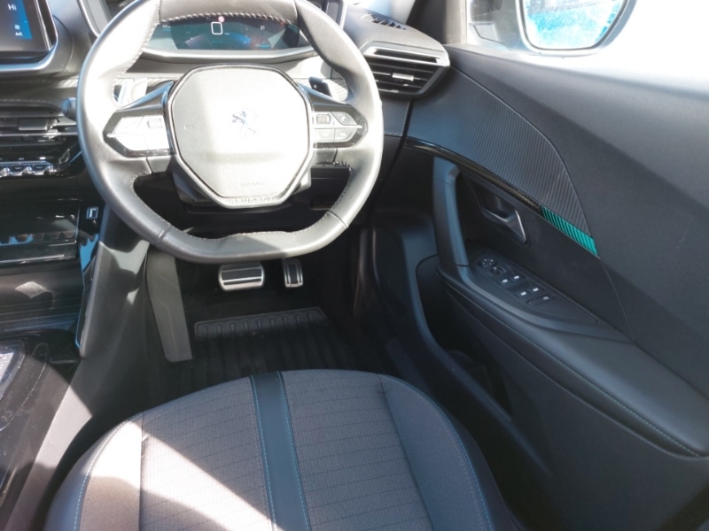 Used Peugeot 2008 2022 for sale - 77987987: Photo 11