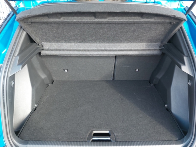 Used Peugeot 2008 2022 for sale - 77987987: Photo 8