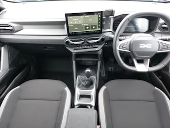 Used Dacia Duster 2025 for sale - 78795456: Photo