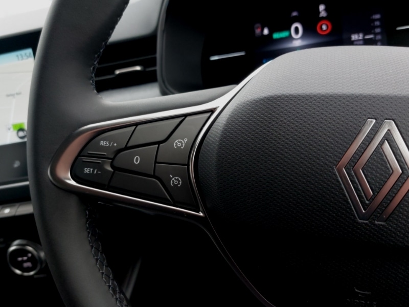 Used Renault Clio 2025 for sale - 76834365: Photo 13