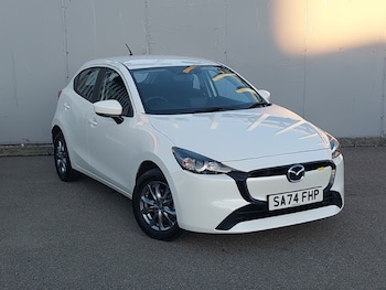 Used Mazda Mazda2 2024 for sale - 76130137: Photo