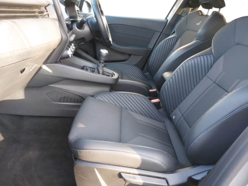 Used Renault Clio 2025 for sale - 77273257: Photo 5