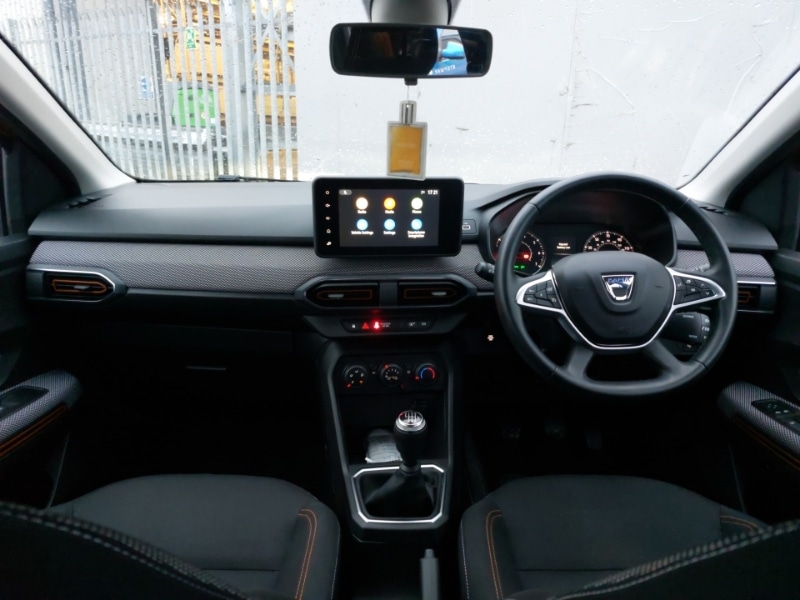 Used Dacia Sandero Stepway 2023 for sale - 76397447: Photo 2