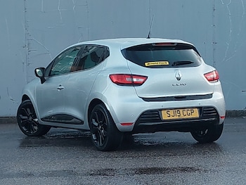 Used Renault Clio 2019 for sale - 76893596: Photo