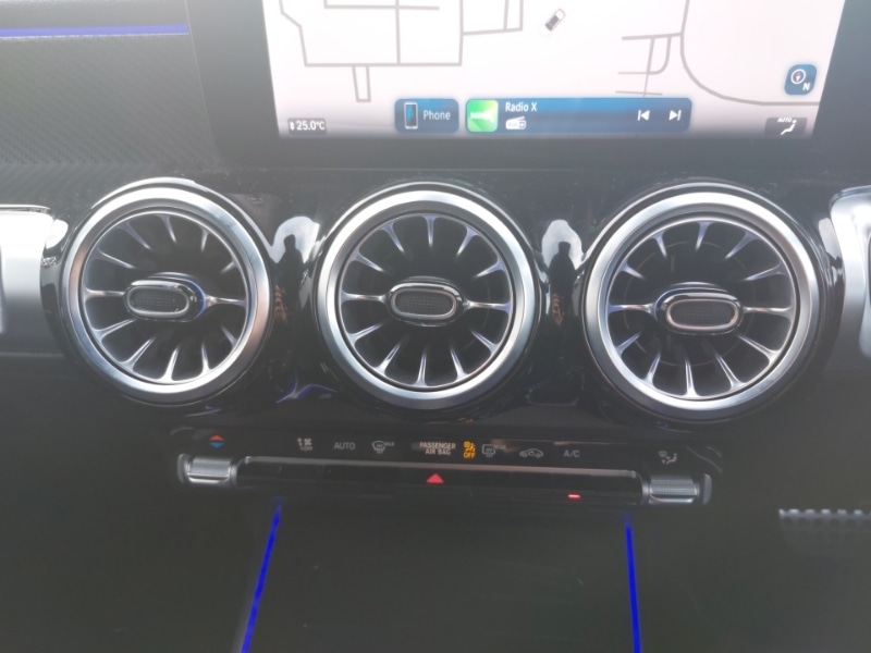 Used Mercedes-Benz GLB 2024 for sale - 76763789: Photo 13