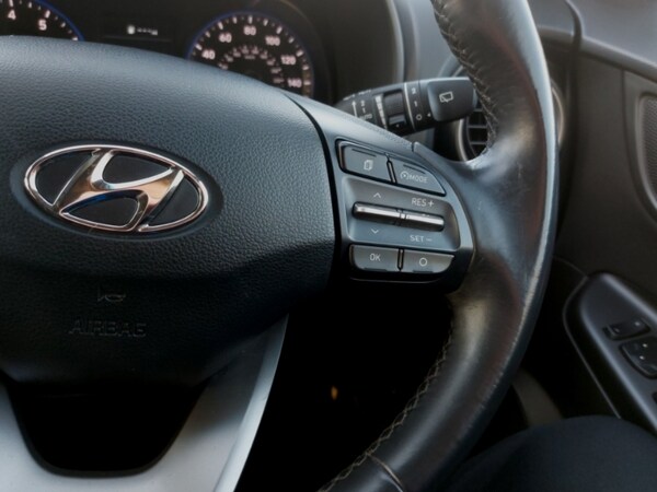 Used Hyundai KONA 2018 for sale - 76150353: Photo 14
