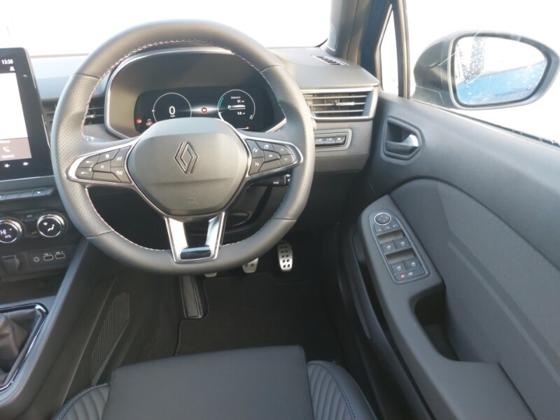 Used Renault Clio 2025 for sale - 77047309: Photo 11