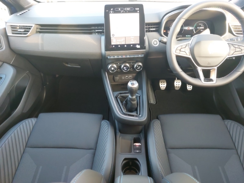 Used Renault Clio 2025 for sale - 77047309: Photo 2