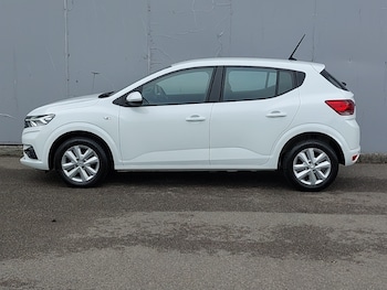 Used Dacia Sandero 2022 for sale - 78490319: Photo