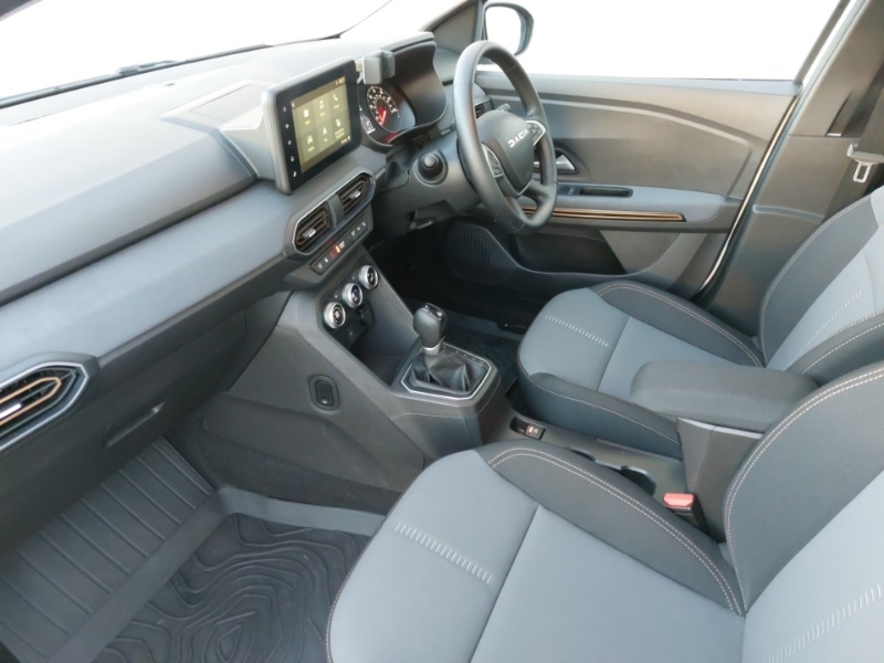 Used Dacia Sandero Stepway 2024 for sale - 76696203: Photo 5