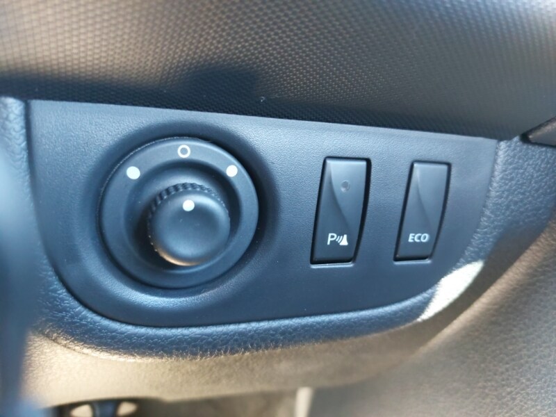 Used Dacia Sandero Stepway 2018 for sale - 78151467: Photo 18