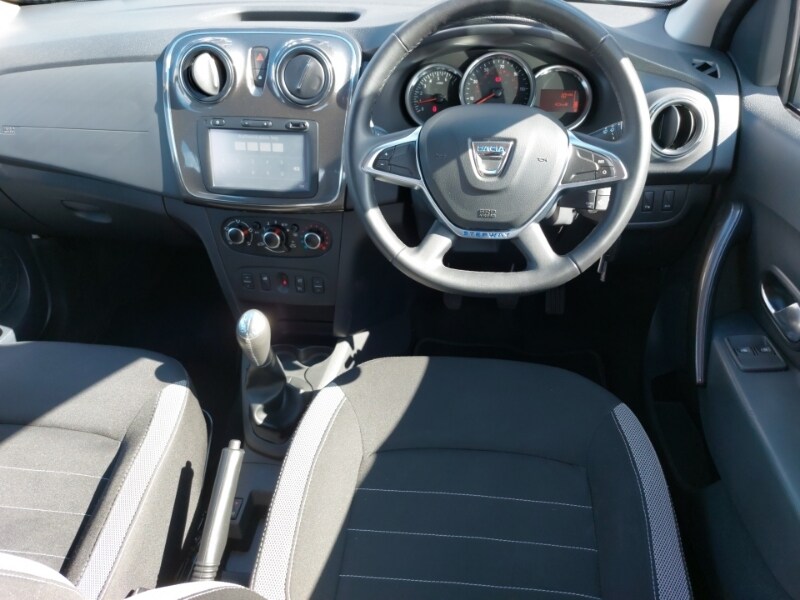 Used Dacia Sandero Stepway 2018 for sale - 78151467: Photo 7